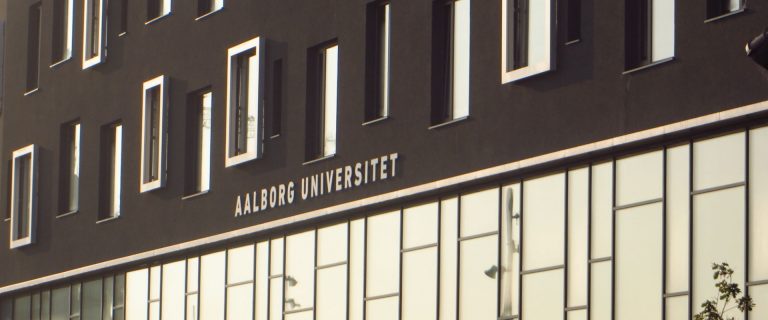 Đại học Aalborg (AAU)